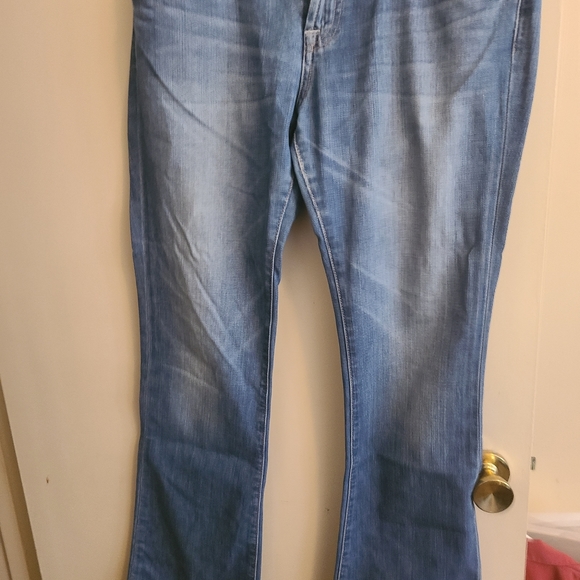 Lucky Brand Jeans Bootcut Size 8 Regular Faded - Picture 4 of 10